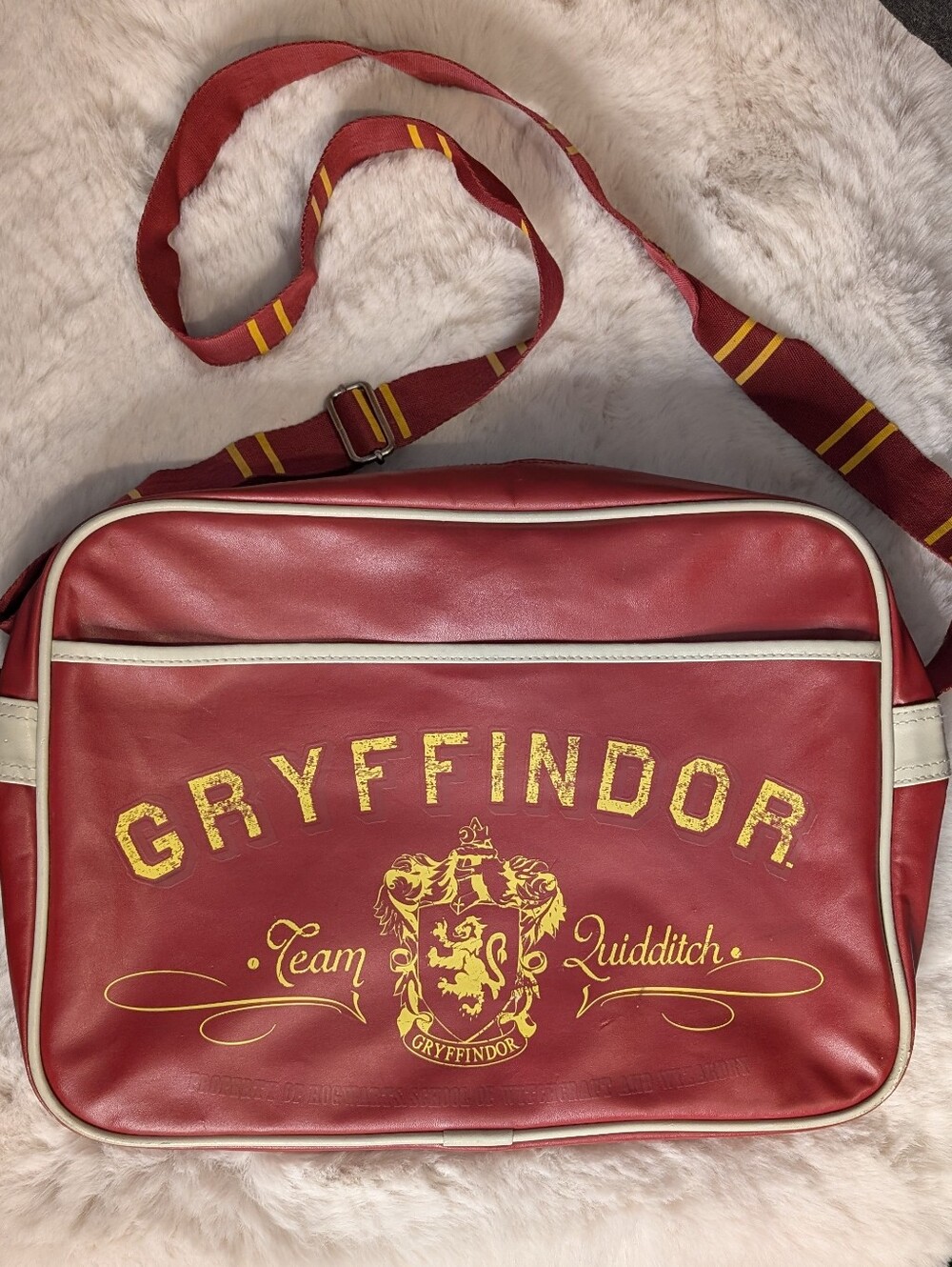 Gryffindor Shoulder Bag - Team Quidditch Crossbody/ Messenger Bag